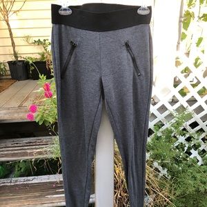 Derek heart leggings